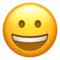 Uśmiechnięta twarz emoji na Apple iOS 13.2