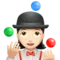Wanita yang Sedang Melakukan Juggling: Kulit Cerah emoji di iPhone (iOS 14.5)