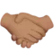 Håndtrykk: Medium hudtone emoji på Apple iOS 17.4