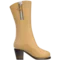 Woman’s Boot emoji on iPhone (iOS 13.1)