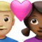 Cặp đôi yêu nhau - Nam: Da sáng vừa, Nữ: Da tối vừa emoji trên iPhone (iOS 15.4)