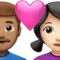 Kalpli Çift - Erkek: Orta Ten Tonu, Kadın: Açık Ten Tonu iPhone üzerinde emoji (iOS 17.4)