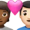 Kalpli Çift: Kişi, Erkek, Orta-Koyu Ten Rengi, Açık Ten Rengi iPhone üzerinde emoji (iOS 17.4)
