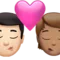 Sărut: Bărbat, Persoană, Ten Deschis, Ten Mediu emoji pe iPhone (iOS 15.4)