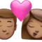 Kyss - Man: Mellan hudton, Kvinna: Mellan hudton emoji på iPhone (iOS 16.4)