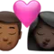 Sărut - Bărbat: Ten mediu-închis, Femeie: Ten închis emoji pe iPhone (iOS 15.4)