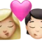 Sărut: Femeie, Persoană, Ten mediu-deschis, Ten deschis emoji pe iPhone (iOS 15.4)