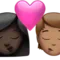 キス：女性、人物、濃い肌色、中程度の肌色 iPhoneの絵文字