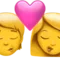 Sărut: Persoană, Femeie emoji pe iPhone (iOS 15.4)