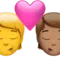 Öpücük: Kişi, Kişi, Ten Rengi Yok, Orta Ten Rengi iPhone üzerinde emoji (iOS 17.4)