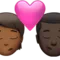 Öpücük: Kişi, Erkek, Orta-Koyu Ten Tonu, Koyu Ten Tonu iPhone üzerinde emoji (iOS 17.4)