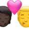 Kyss: Person, Man, Mörk hudton, Ingen hudton emoji på iPhone (iOS 16.4)
